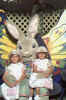 amy and amanda easter 2001.jpg (77228 bytes)
